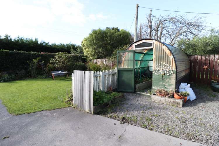 250b High Street North Carterton_20