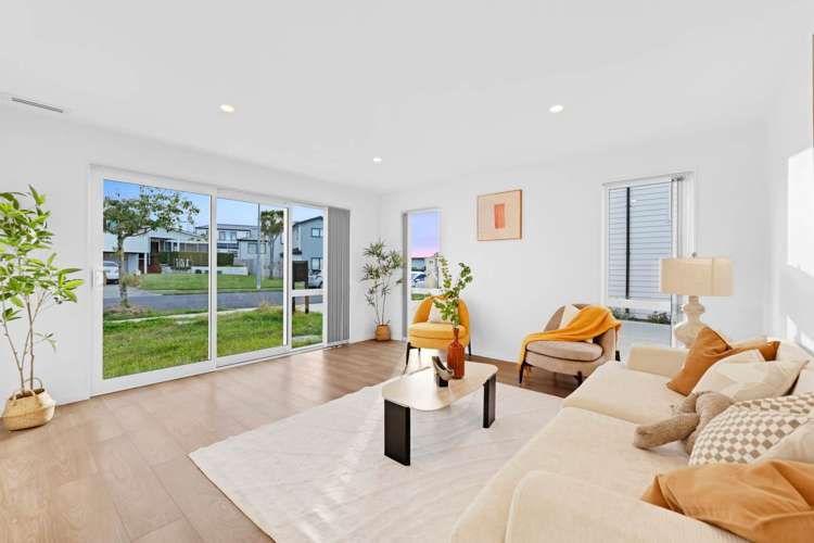 37A Sorrel Crescent Bucklands Beach_13