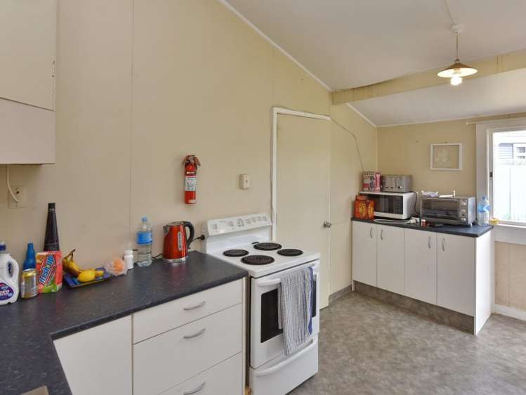 10 Penfold Square Leithfield_5