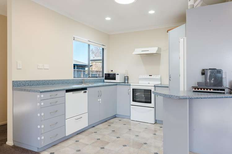 2/515 Alexandra Street_2