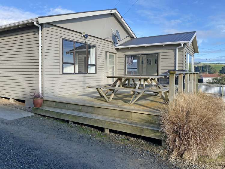 5 Cargill Street Owaka_1