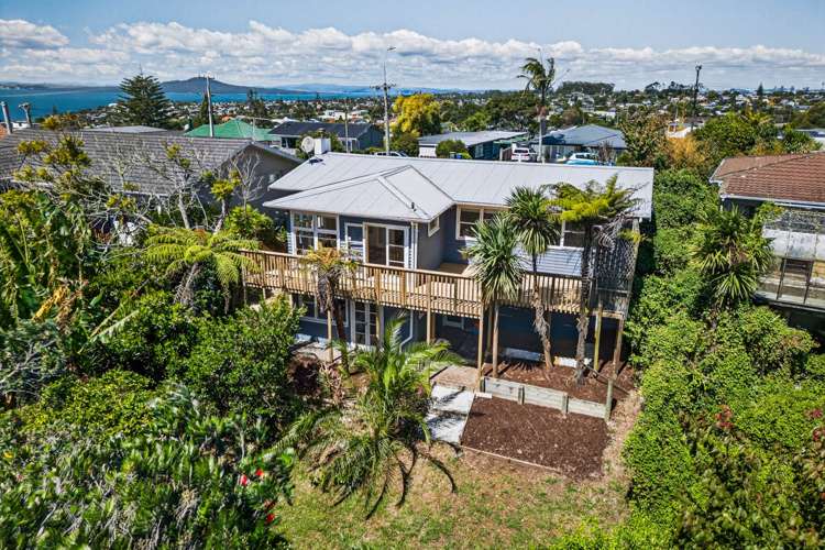 105 Sunrise Avenue Mairangi Bay_16