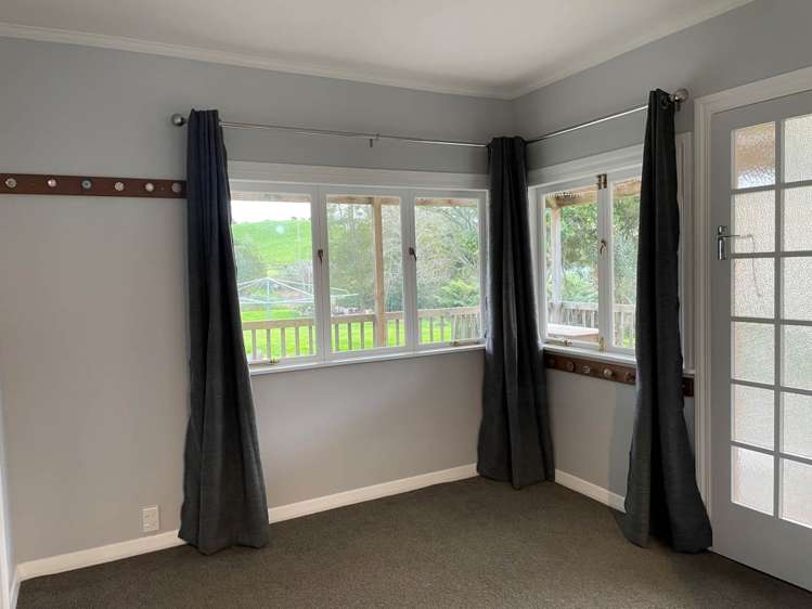 22 School Road Kaipara Flats_11