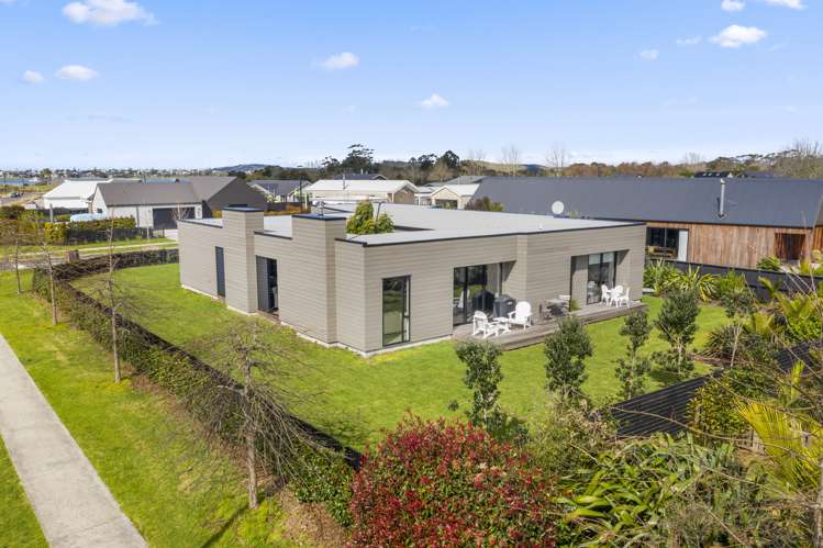 2 Shearwater Lane Point Wells_15