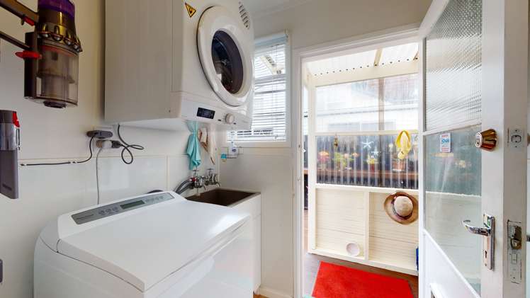 1 Dallow Place Henderson_11