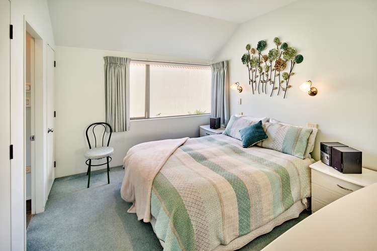 58 Laings Road Lower Hutt_11