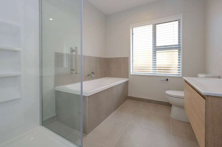 39 Fairwater Road Warkworth_12