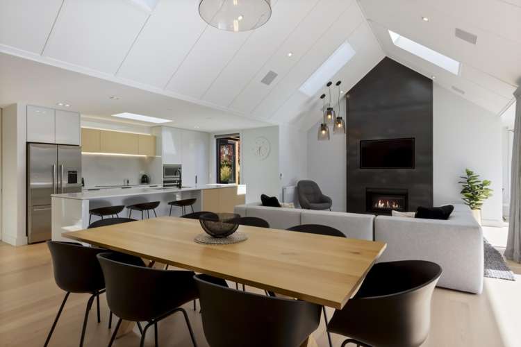 2 Owen Marshall Lane_2