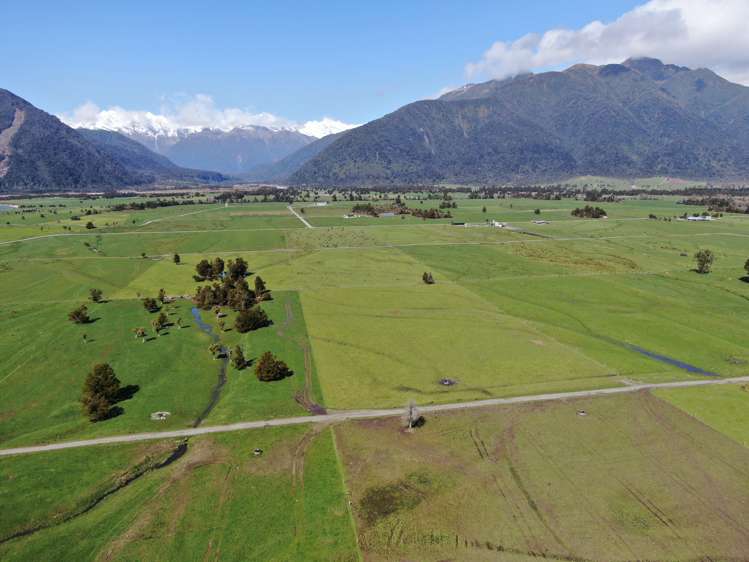 117 Burrough Road Whataroa_21