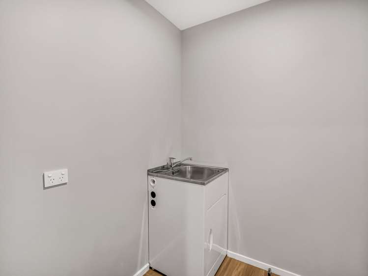 32 Chris Drive Rolleston_19