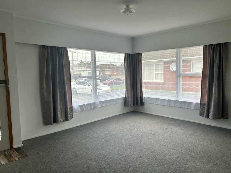 1/32 Dale Crescent Pakuranga_14