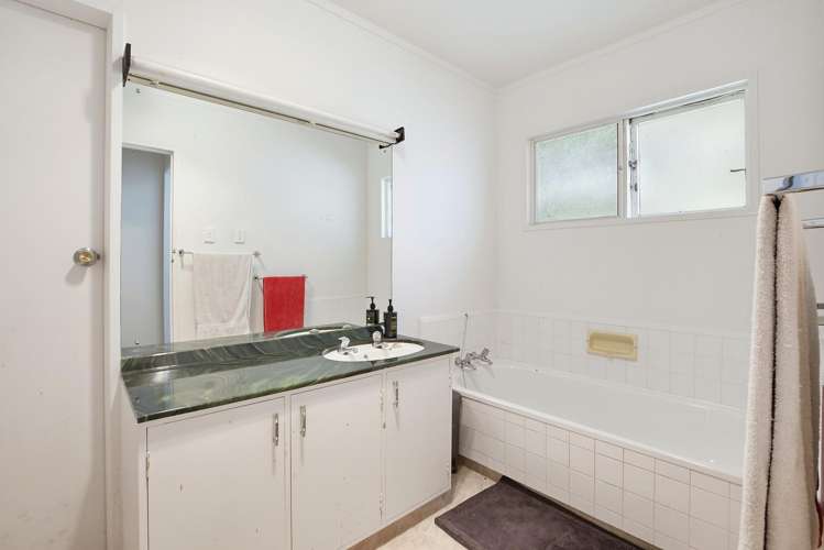 26 Lynmouth Avenue Karori_11