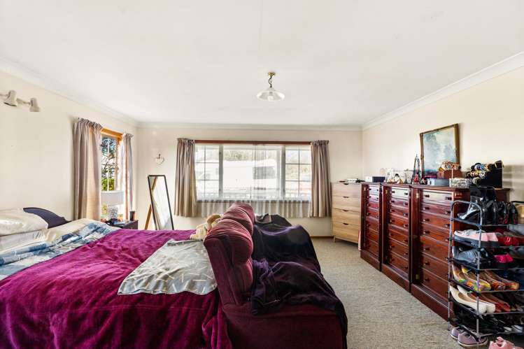 215 Riverbend Road Meeanee_25