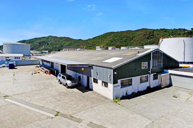 Versatile Seaview warehouse