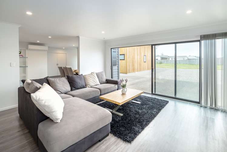 37 Craigmillar Street Solway_6