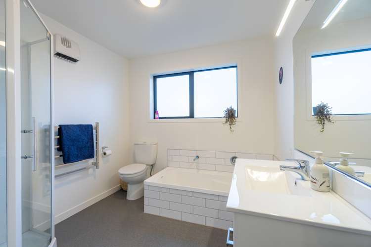 51 Takitimu Avenue Te Anau_13