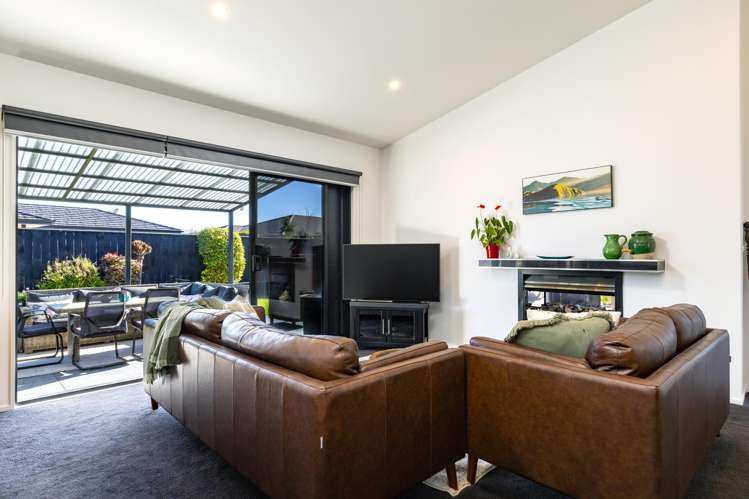 28 Windsor Close Springlands_11