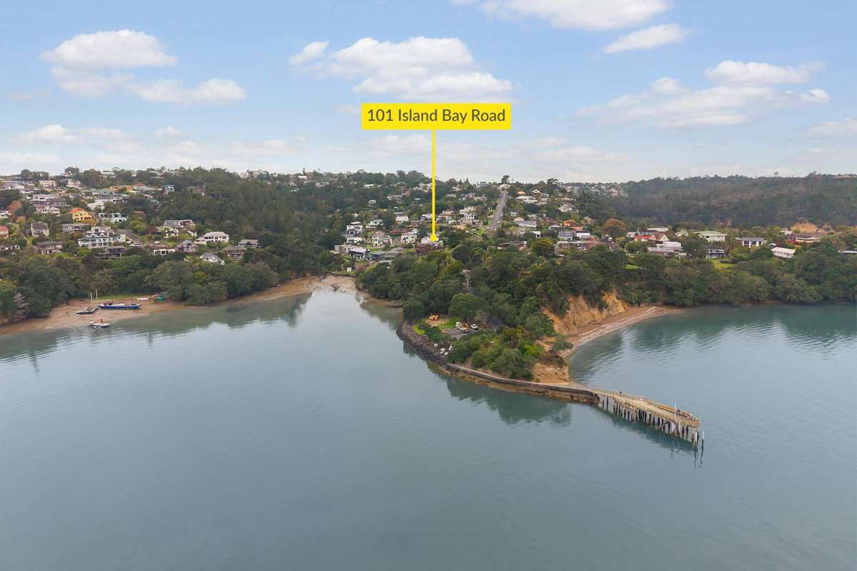 101 Island Bay Road_0