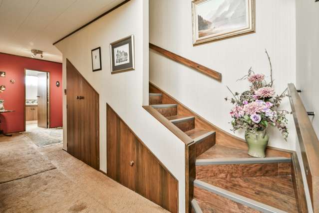 17 Donegal Crescent Tamatea_4