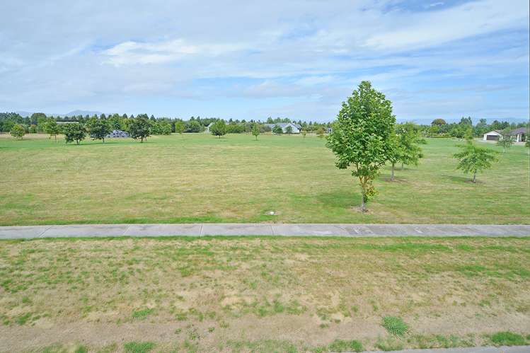 8 Eagle Place Martinborough_3