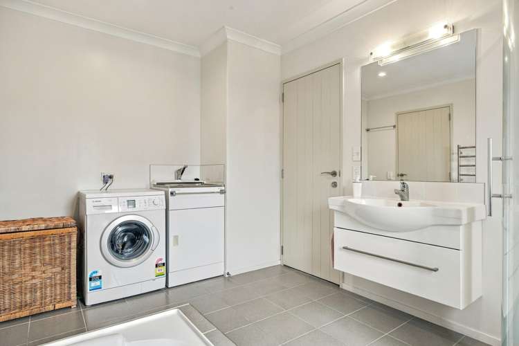 2/38 Kinloch Road Kinloch_16