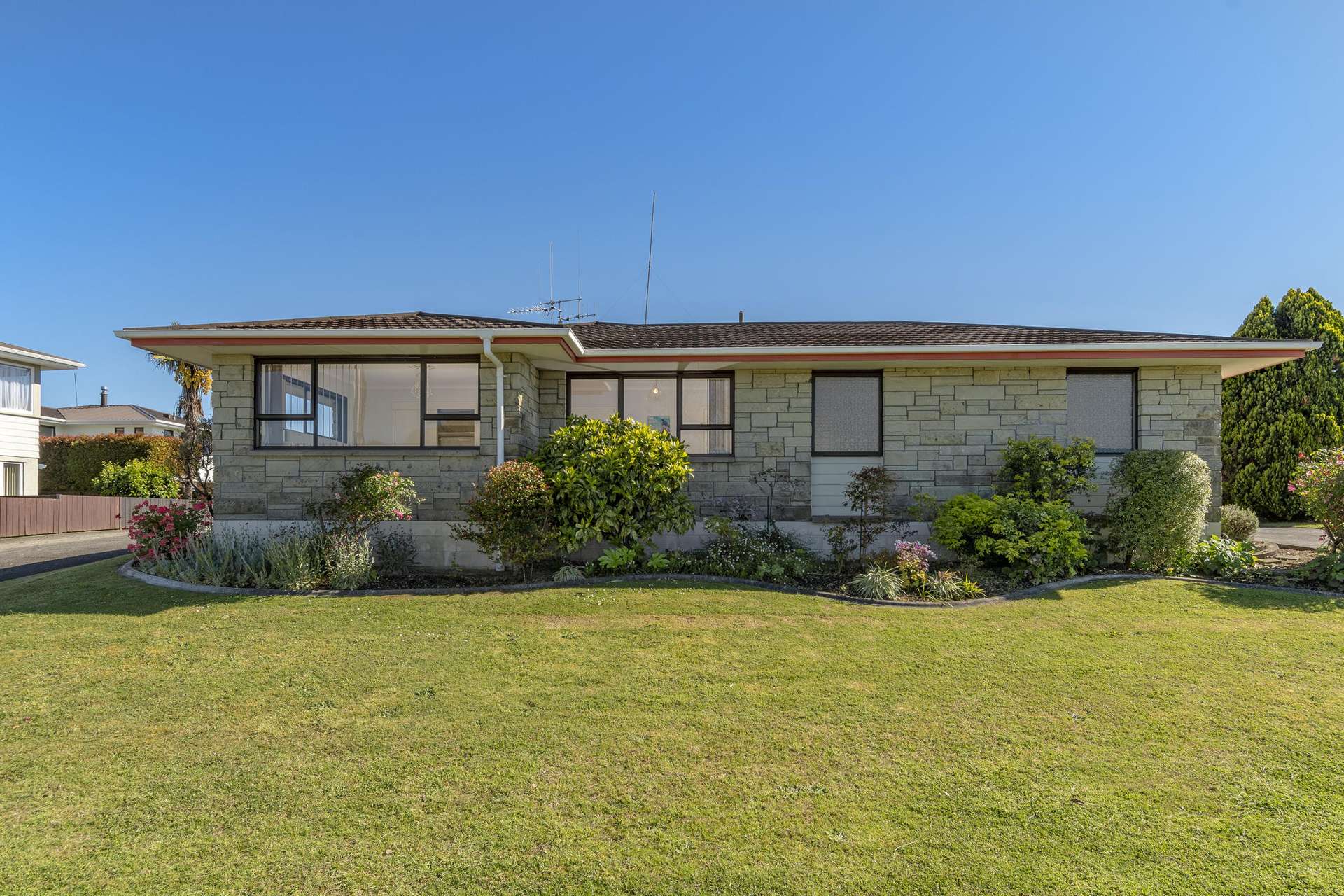 13 Cooneys Drive Matua_0