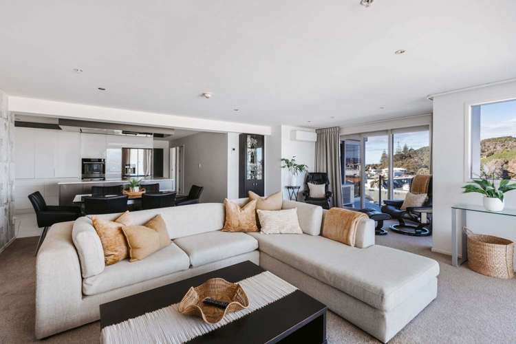 5A2/29 Maunganui Road - Cayman Apartments 11229_2