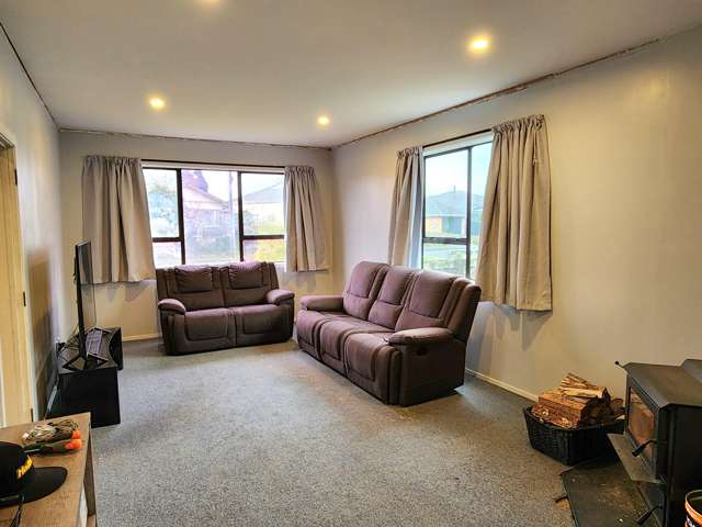 37 Shakespeare Street Greymouth_4