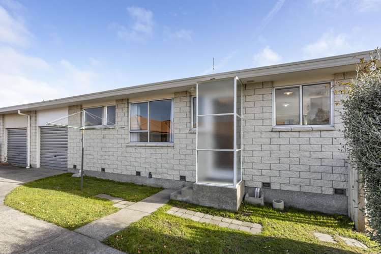 1/15 Wakelin Place Redwood_14