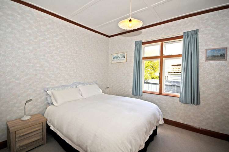 10 Cook Street Karori_16