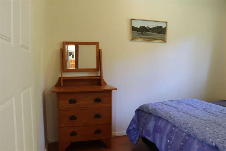 2313 Queen Charlotte Drive Anakiwa and Surrounds_10