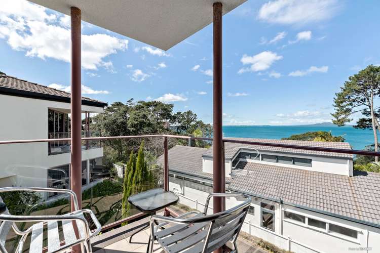 73 Cliff Road Torbay_8