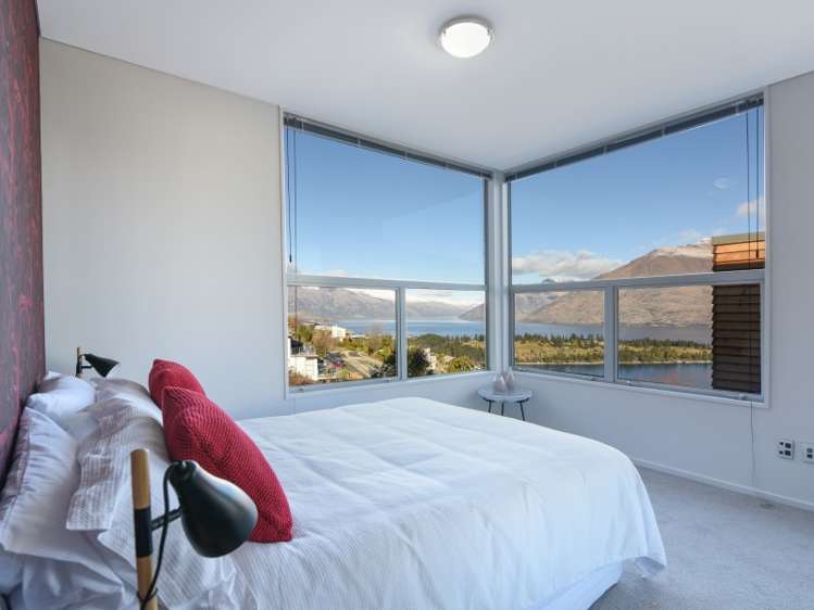 31 Belfast Terrace Queenstown_14