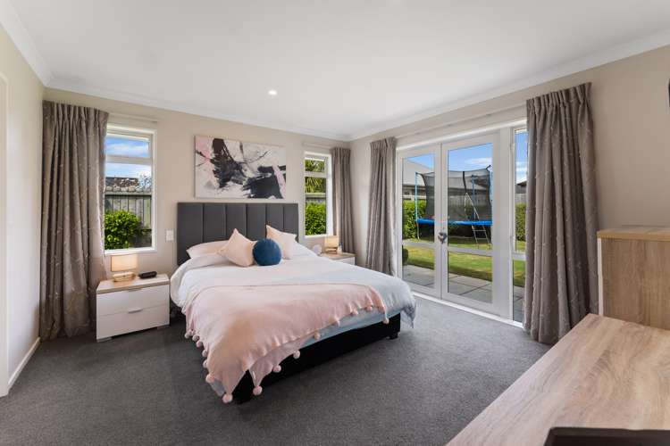 21 Temple Avenue Lincoln_17