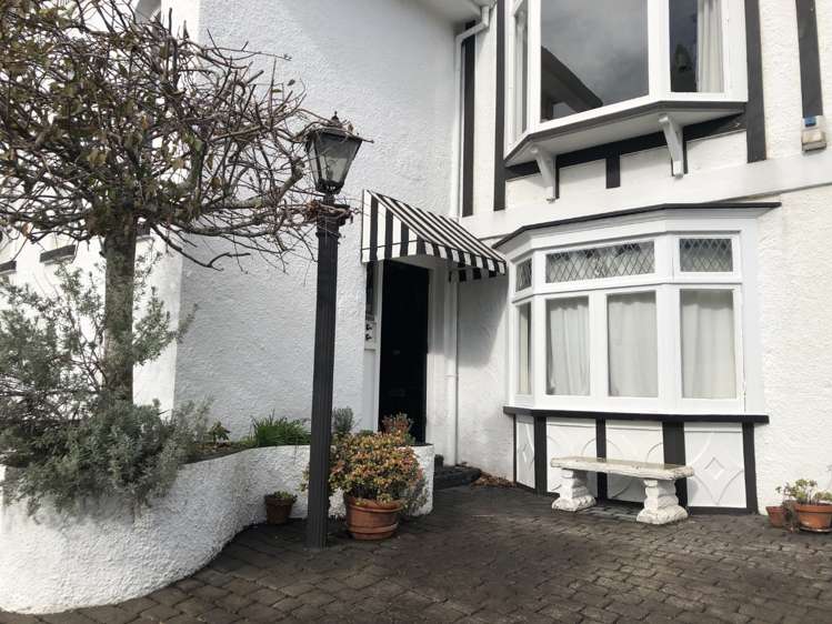 2/73b Carlton Gore Road Newmarket_18