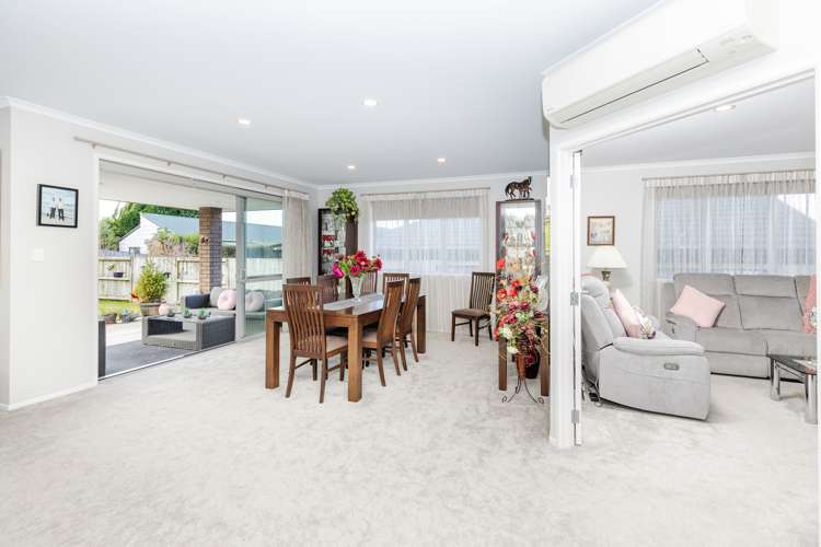 16 Carlingford Rise Dinsdale_5