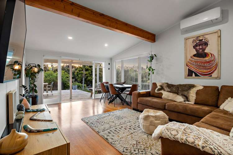 315 Muriwai Road Waimauku_18