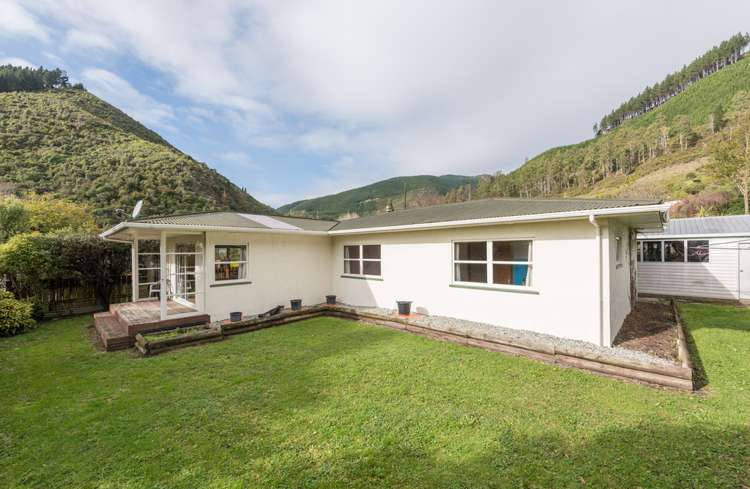 14 Blick Terrace The Brook_16