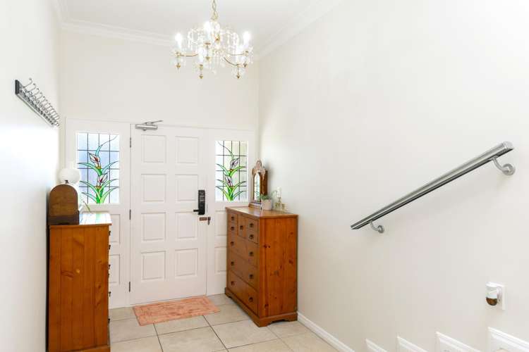 42 Waikawa Road Picton_10