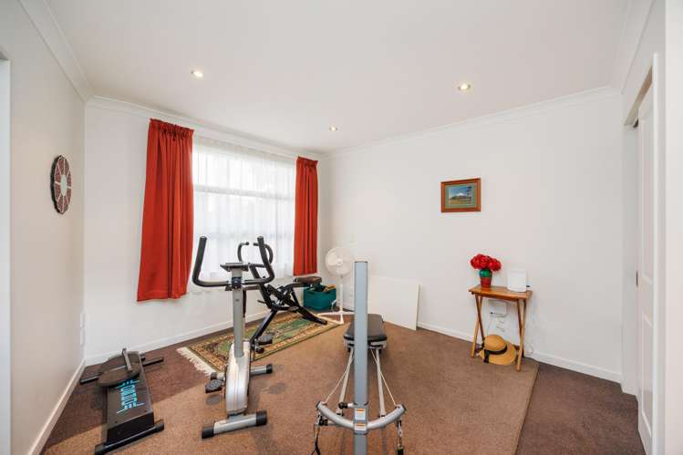 27 Ruapehu Drive Fitzherbert_16