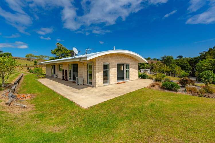 14b Wairere Road Waitakere_3