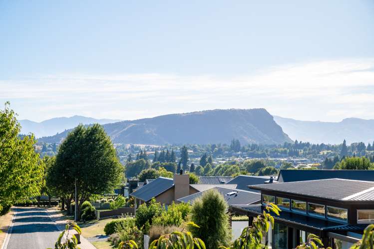 32 Old Station Avenue Wanaka_22