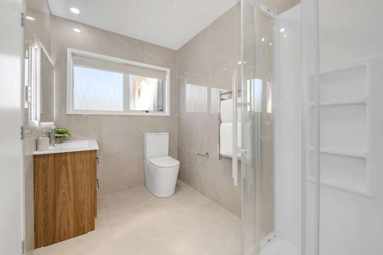 97 Gosford Drive Botany Downs_12