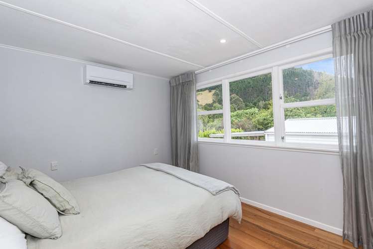 38 Dip Road Te Kamo_11