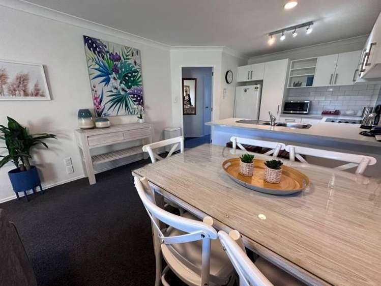 Address withheld Avenues_6