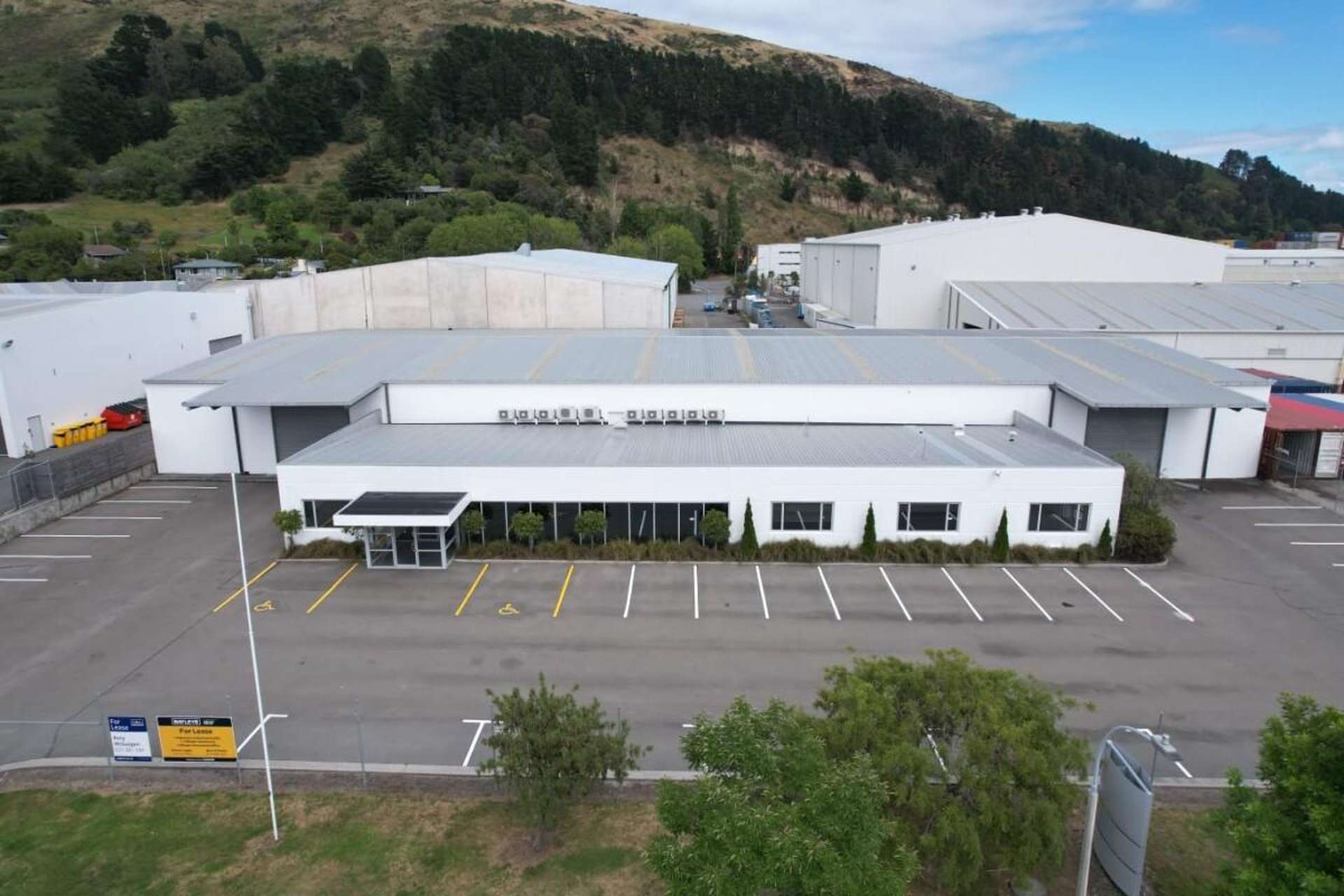 12 Lock Crescent Hillsborough_0