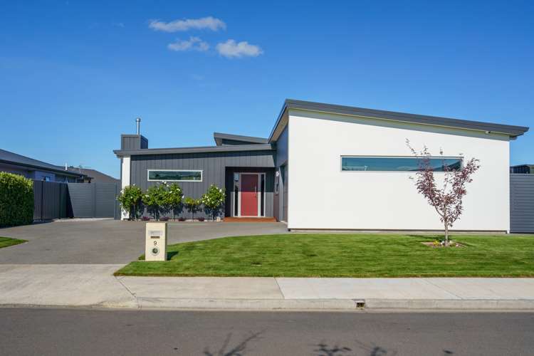 9 Drovers Way Frimley_17