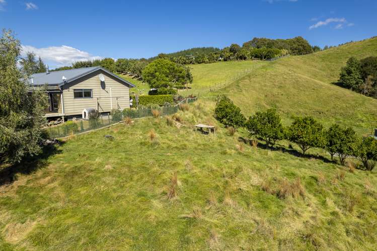 1053c Lavenham Road Waipaoa_19