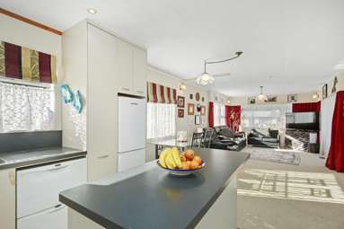 271 Wellington Road_2
