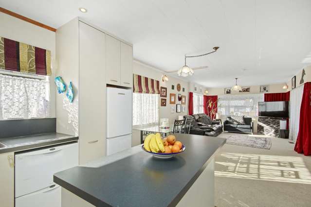 271 Wellington Road Wainuiomata_2